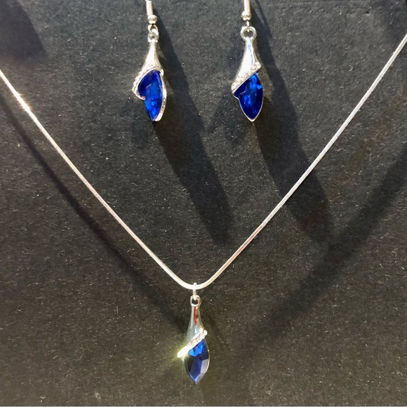 Hand Crafted Jewelry - VINTAGE necklace and earring set Silver Blue teardrop crystal Upcycled Elegant